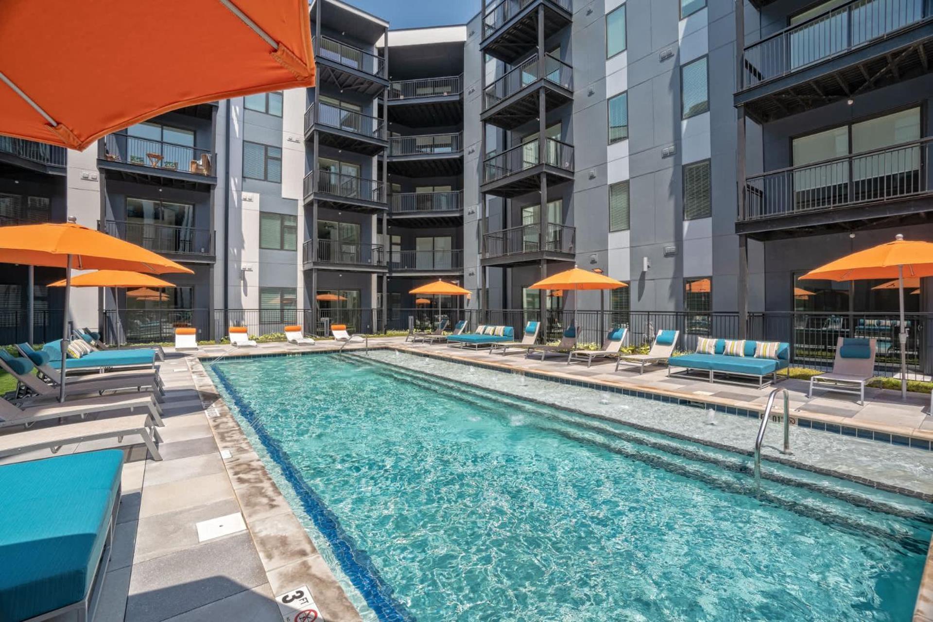 Stunning Nulu 1br Cozysuites 09 * Louisville